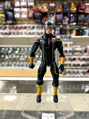 Hasbro Marvel Legends Puck BAF Wave Astonishing X-Men Cyclops Loose 6  Figure  • $49.99