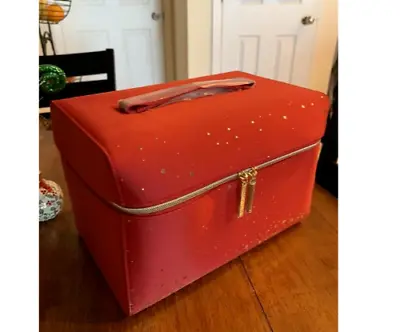 Estee Lauder Red Velvet W/Gold Stars Cosmetic Makeup Bag Train Case 2022 New • $11.99