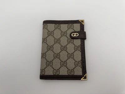 $70 • Buy Gucci Vintage Monogram Wallet