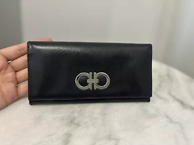 Salvatore Ferragamo Black Gancio Leather Continental Wallet • $250