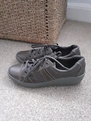 M & S Footglove Grey Leather Trainer Shoes Size Uk 5.5 • £10.99