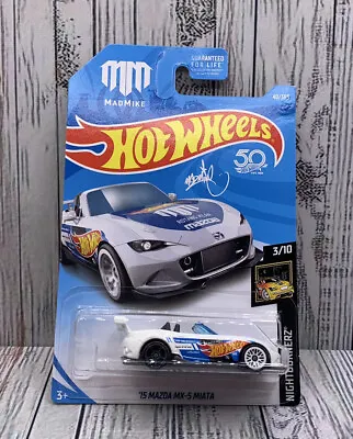 Hot Wheels Nightburnerz '15 Mazda MX-5 Miata Diecast Car 3/10 New 40/365 • $11.19