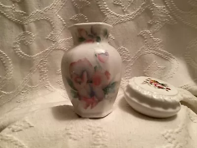 Pretty Aynsley Vase & Pill/ Trinket Box By Coalport. • £0.99