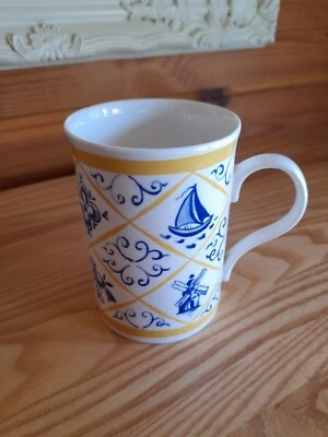 £5 • Buy Past Times Delft Mug In Lovely Blue & White Design Fine Bone China