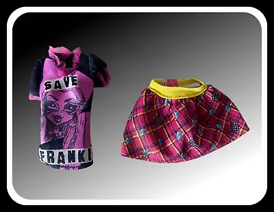 Monster High Draculaura Save Frankie Top & Skirt • $8.96