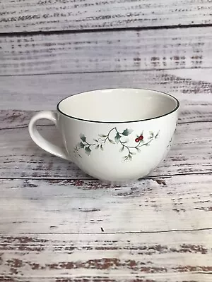 Pfaltzgraff Winterberry Soup Mug Cup Dishwasher Microwave Safe Christmas • $19.54