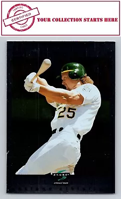 Mark McGwire 1997 Score #187 Showcase Foil Oakland Athletics • $2.75