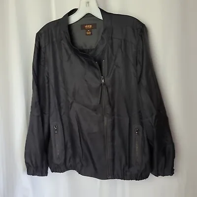 Size 10 - VICTOR ALFARO Lightweight Black Jacket - 100% Silk Zip Front • $12.99