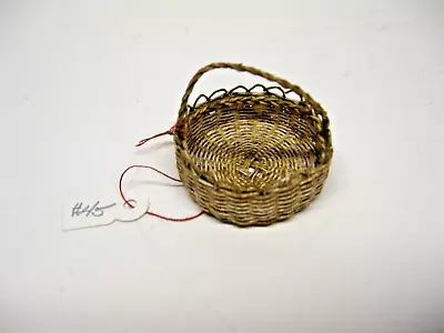 Dollhouse Miniature Artist Shallow Round Basket #45 NEW • $23.99