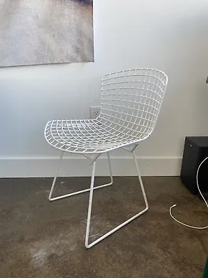 VINTAGE MID CENTURY MODERN KNOLL BERTOIA WIRE CHAIRS.  Original • $275