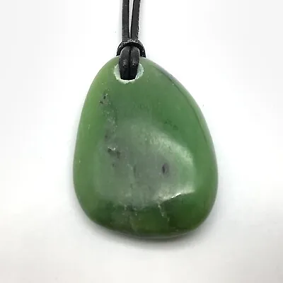 $38.25 • Buy Siberian Jade Pebble Pendant Green Nephrite Jade Stone Necklace Siberia #104