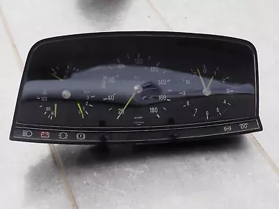 OEM Mercedes W123 300D  Instrument Cluster Speedometer A1235425801 • $250