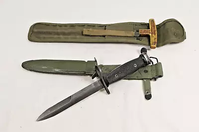 Military U.S. M7 Bayonet W/ U.S. M8A1 Sheath Fighting Knife And Cleaning Rod • $100