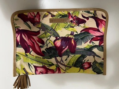 $10 • Buy Zimmerman Clutch