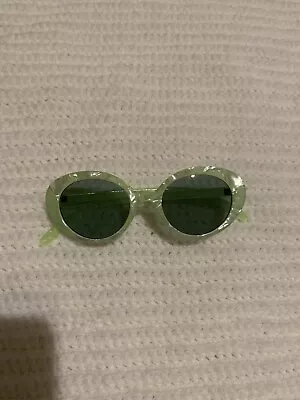 Women's Mint Green Oval/Round Sunglasses From Urban Outfitters Pre-Owned • $10