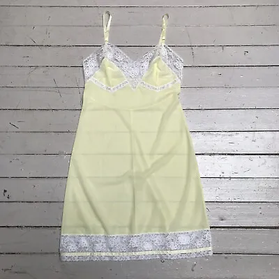 VTG 60s Vassarette Munsingwear Full Slip Creplon Nylon Yellow Lace Peignoir S 32 • $33.54