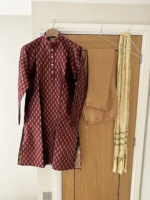 Mens Indian Wedding Suit • £50