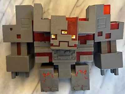 Minecraft Deluxe Action Figure Dungeons Redstone Monstrosity Rare 10x7.5 • $39.99