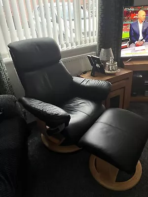 £80 • Buy Morris Black Real Leather Swivel Chair And Matching Leather Foot Stool Vgc