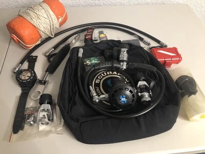 $140.50 • Buy Scubapro Regulator G250 MK20 Wrist Compass DIN And Yoke Button Gauge