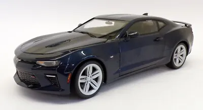 Auto World 1/18 Scale AW239/06 - 2016 Chevrolet Camaro SS - Blue • £109.99