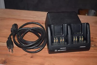 Motorola Dual Slot Charger AA16742 For Motorola Visar Radios • $19.95