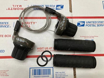 $34.95 • Buy Vintage SRAM Grip Shift XRAY 8 Speed Shifters SRT 800 MTB 8x3