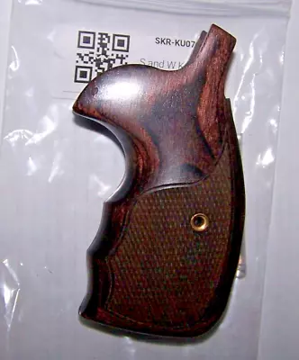 Smith & Wesson K/L/X Frame Rd Walnut Checkered KU Combat Grips • $68.95