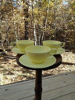 Vintage 50s Yellow Stetson Melamine Melmac Coffee/Tea Cups And Saucers Set Of 3 • $11.99