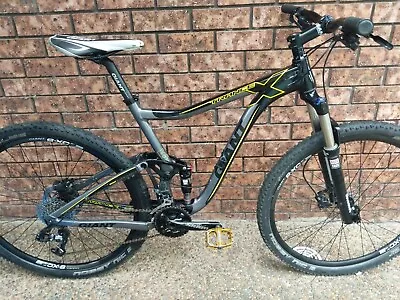 Mountain Bike Giant Trance X 29er Inch Wheel Good Condition Ready For The Trails • $800