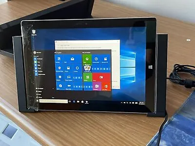 Microsoft Surface 3 1657 10.8 Tablet Intel Atom 1.6GHz 4GB RAM 128GB & Dock Read • $50
