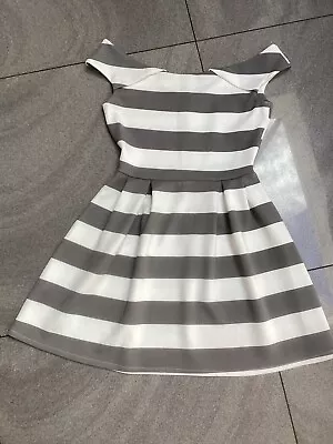 Ladies HOUSE OF FRASER WAL G Grey/white Stripe Stretch Mini Dress Medium Bnwt • £14