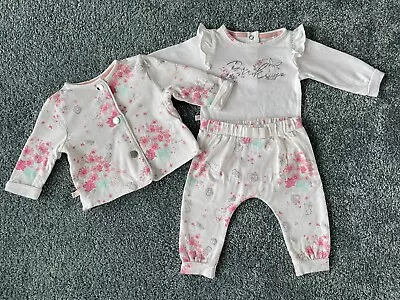 Ted Baker Girl Light Coat & Bodysuit & Trousers Outfit Set - 0-3 Months/62 Cm • £11.50