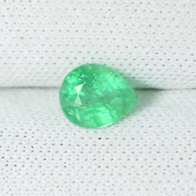 0.57 Ct STUNNING MASSIVE GREEN - COLOMBIAN MINED NATURAL EMERALD  See Vdo 4C • $49.99