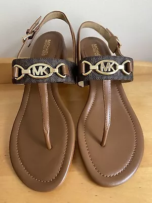 Michael Kors Womens Mk Plate Thong Brown Sandals 8.5M New Without Box • $39.99