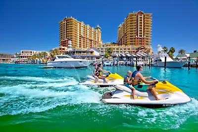 Destin Florida Emerald Grande Harbor Walk FEB/21  To FEB/28 3bd/3ba $2900 Obo!! • $0.99