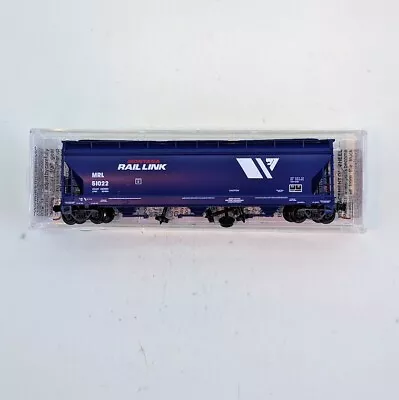 Micro-Trains 09400080 N Scale 3 Bay ACF Centerflow Hopper W/Elongated Hatches • $46.80