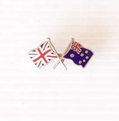 Vintage Uk Australia England Flags Firendship Souvenir Lapel Pin Badge Brooch • $13