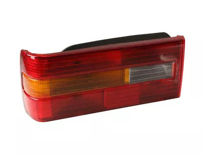 64DK63W Left Tail Light Assembly Fits 1990-1992 Volvo 740 • $163.50