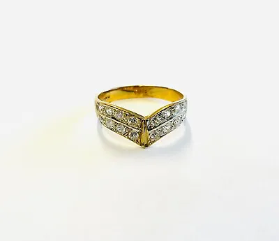 9ct YELLOW GOLD CHEVRON CUBIC ZIRCONIA RING L 1.77g • £75