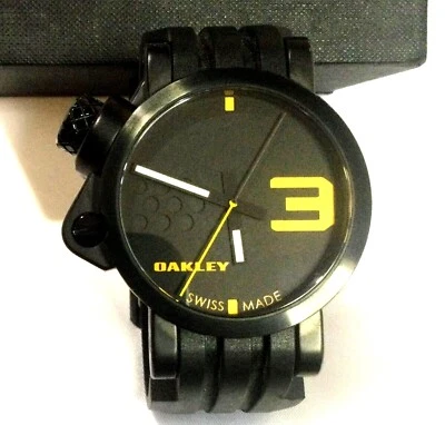 $849.99 • Buy RARE OAKLEY TRANSFER CASE WATCH Swiss Made Stainless Stealth Black W Yellow Dial