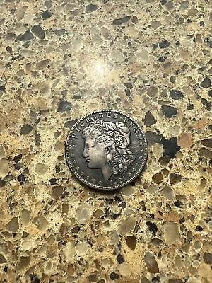 E Pluribus Unum 1921 Silver One Dollar US Coin • $1000