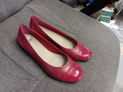 Clarks Red Leather Ballerina Shoes Size 6 • £4.99