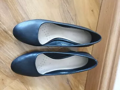  Footglove Marks And Spencer Women Leather Court Shoes  UK Size 5.5 • £16.99