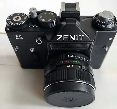 Vintage Russian SLR Camera Zenit 11 XP With Lens Helios 44M 2.0/58mm • £120.47