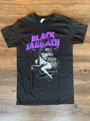 Black Sabbath Graphic Retro 90s T-Shirt Gift Fans Music • $23.74