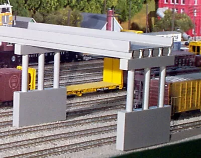 N Scale Modern Highway Overpass With Pier - Rix Products #628-0162 • $14.95