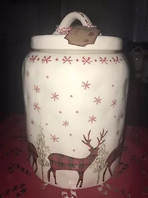 Deer Snowflake Christmas Ceramic Cookie Jar/canister Ten Strawberry Street • $32.99