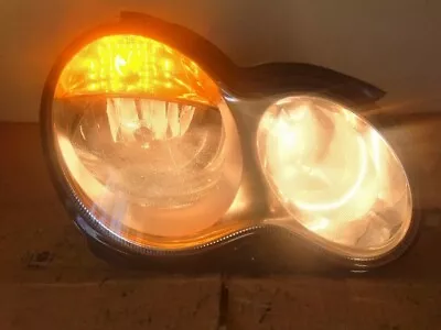 2006 Mercedes Benz W203 C230 Passenger Side Halogen Headlight • $50