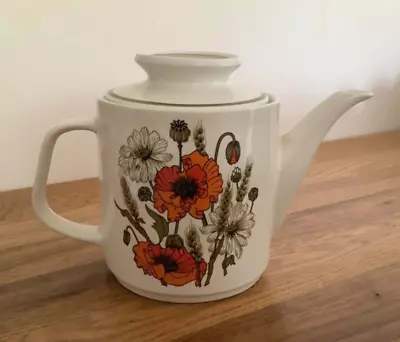 J And G Meakin Studio Tea Pot ~ Poppy Pattern • £18